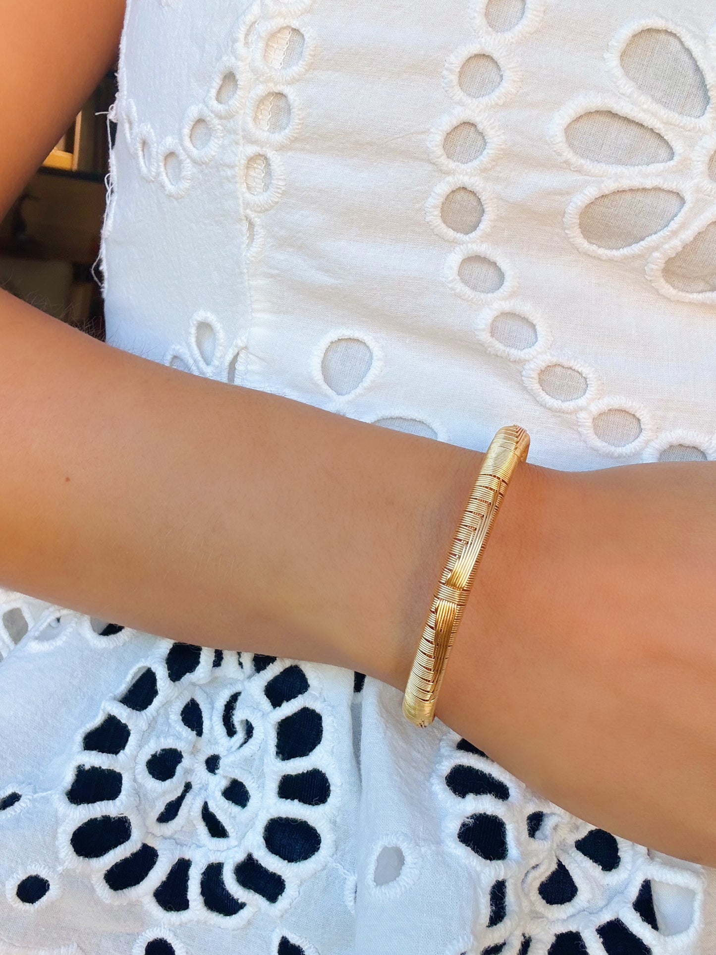 “Palma” Delicate Bangle