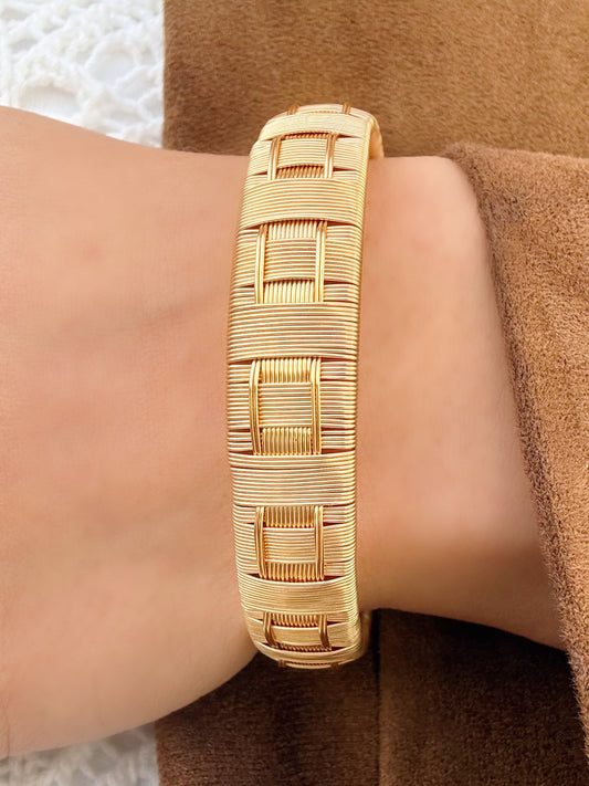 “Casa” Signature Bangle