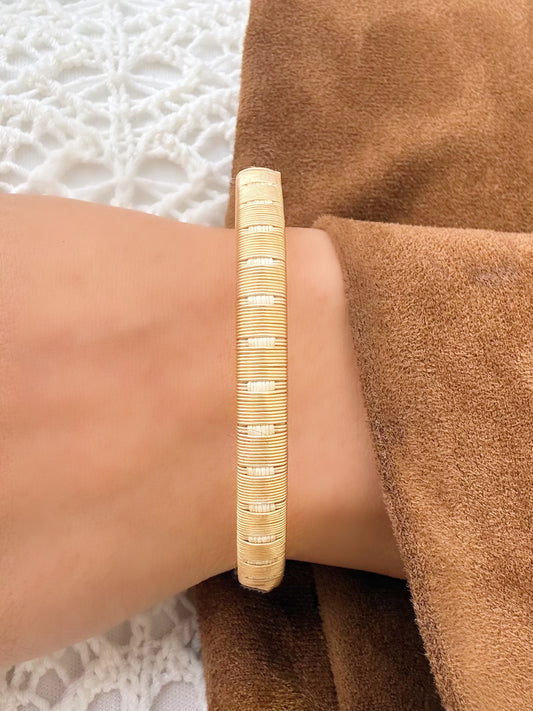 “Rayas” Delicate Bangle