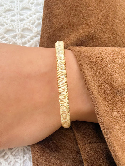 “Camino” Delicate Bangle