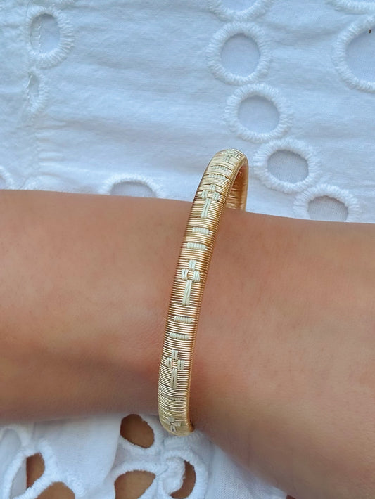 “Cruz” Delicate Bangle
