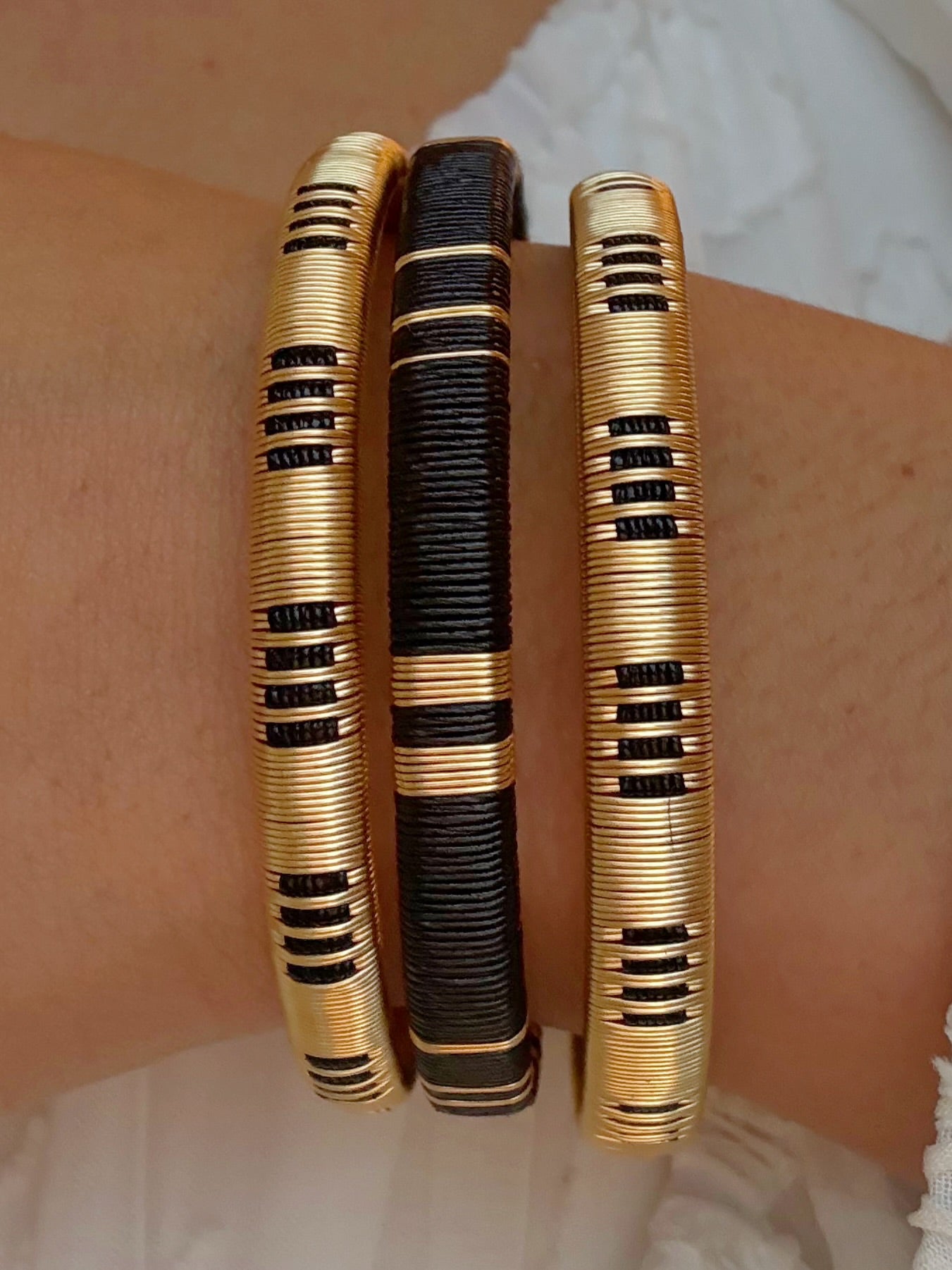 “Noche” Bangle Stack