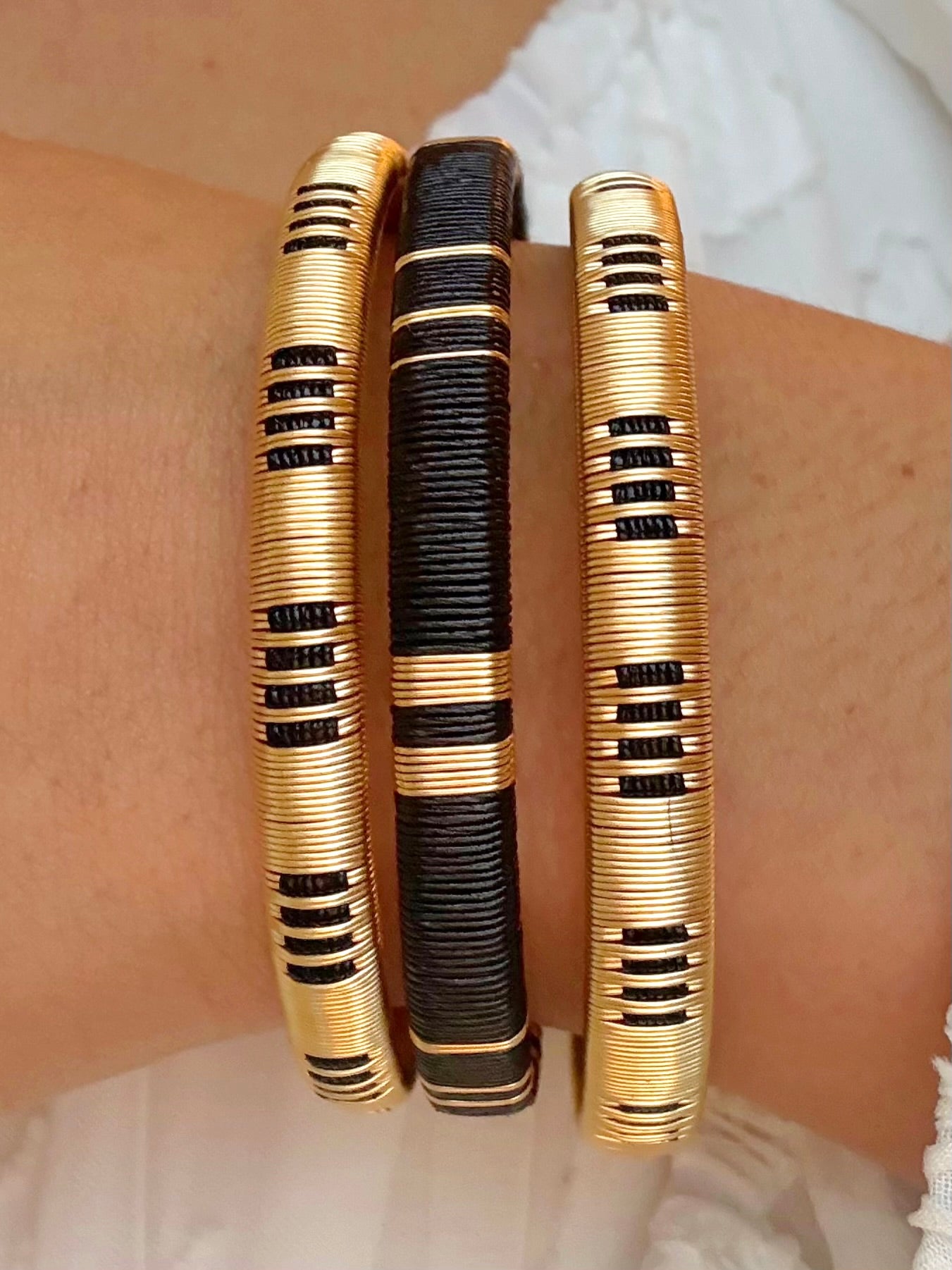 “Noche” Bangle Stack