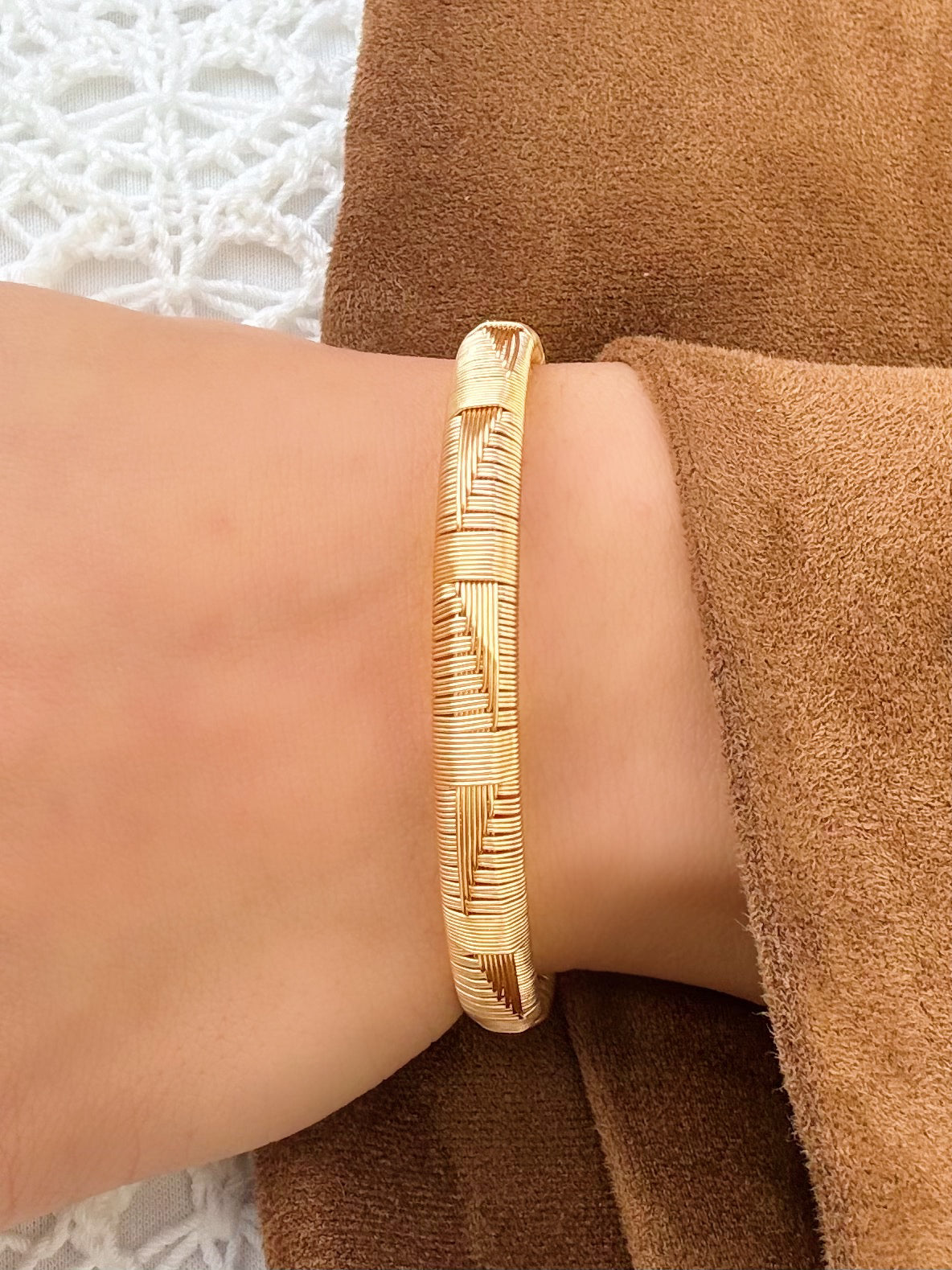 “Trio” Delicate Bangle