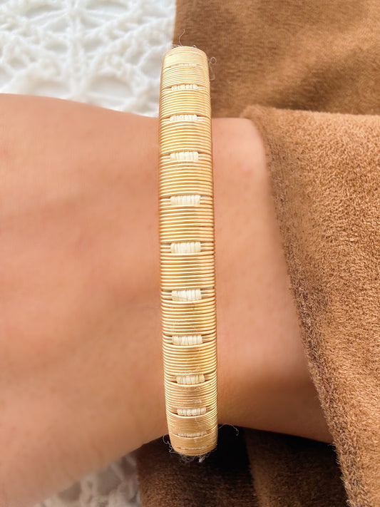 “Rayas” Delicate Bangle