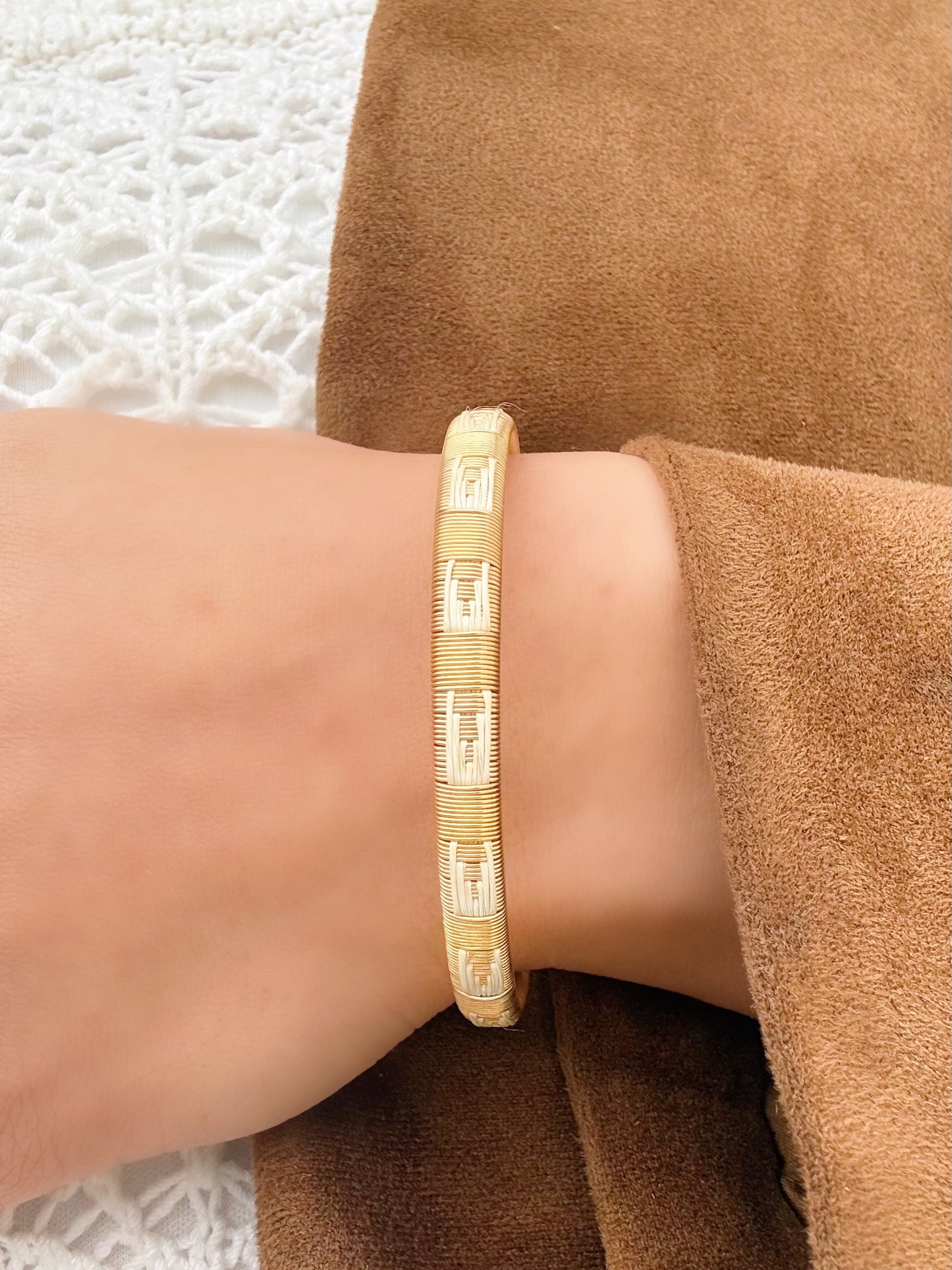“Bella” Delicate Bangle